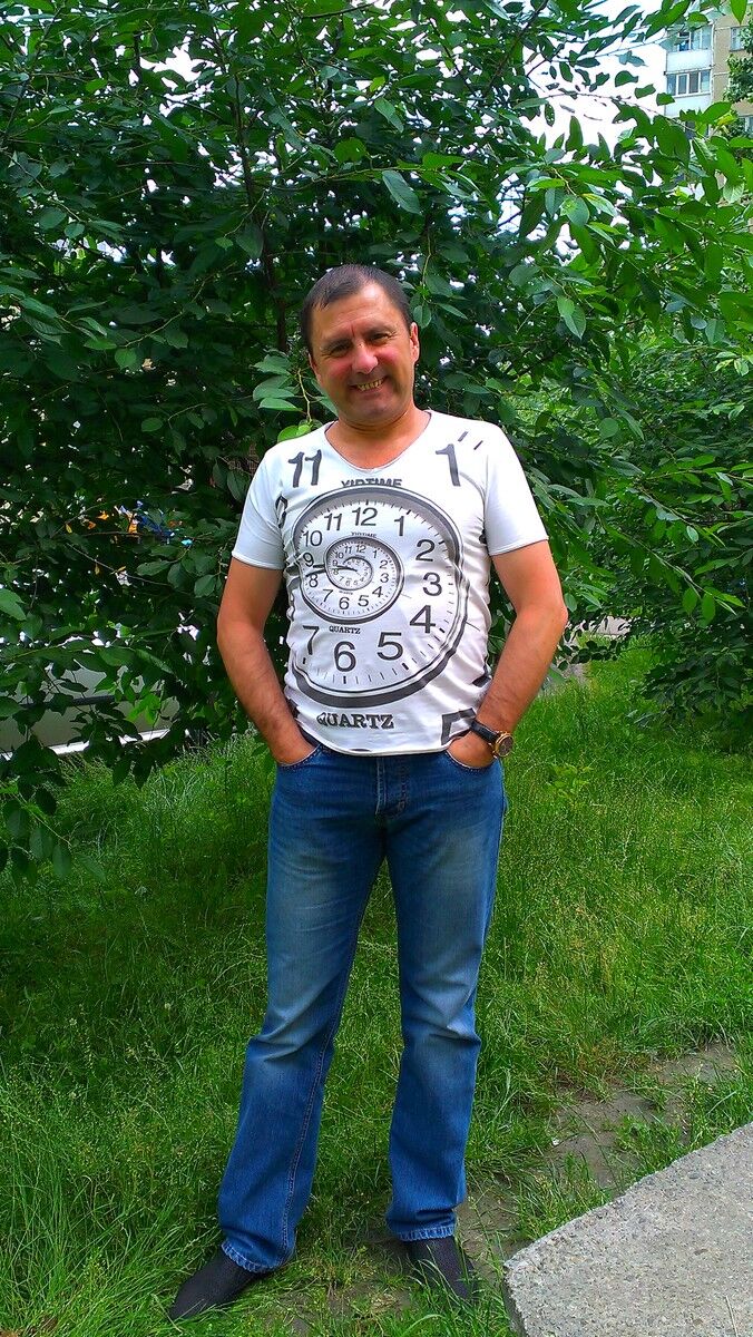  ,   Maslik, 52 ,   