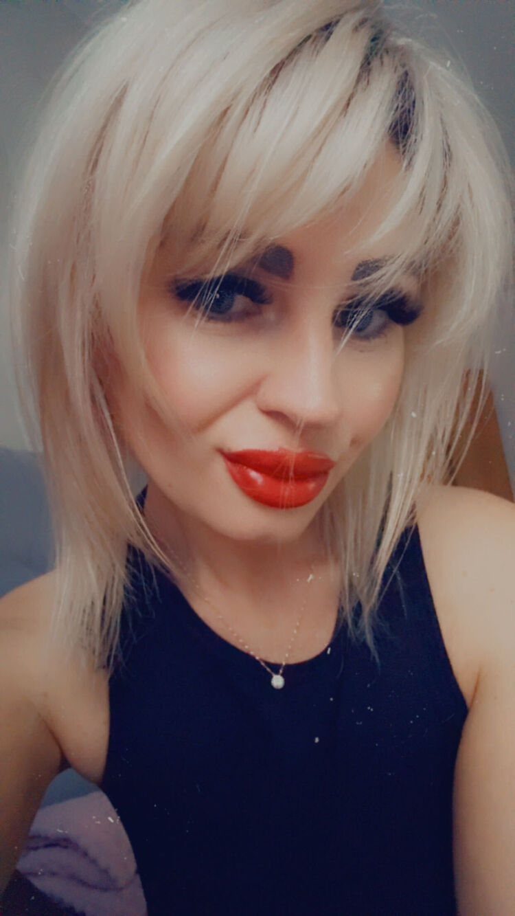  50212778  Elena, 39 ,    