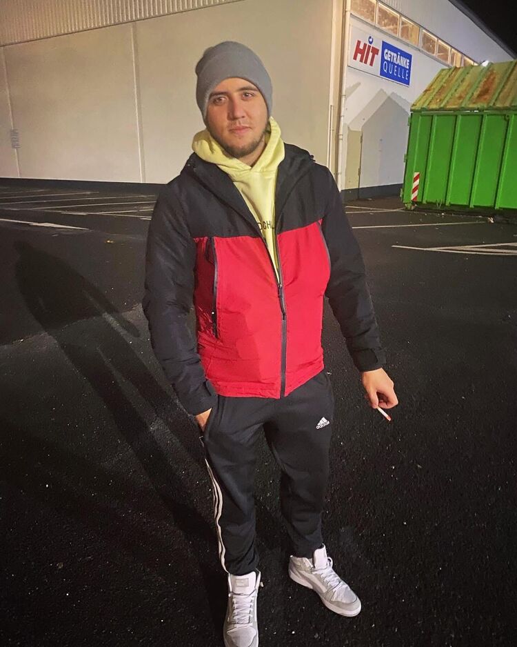  Euskirchen,   Igor, 24 ,     , c , 