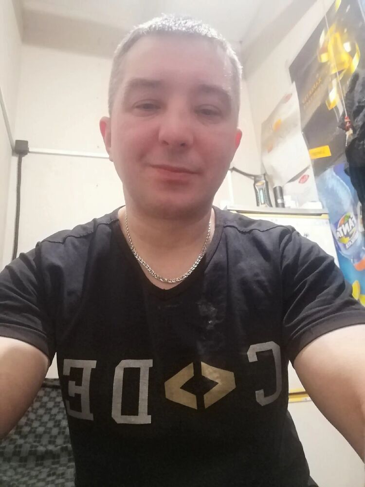  42848798  , 38 ,    