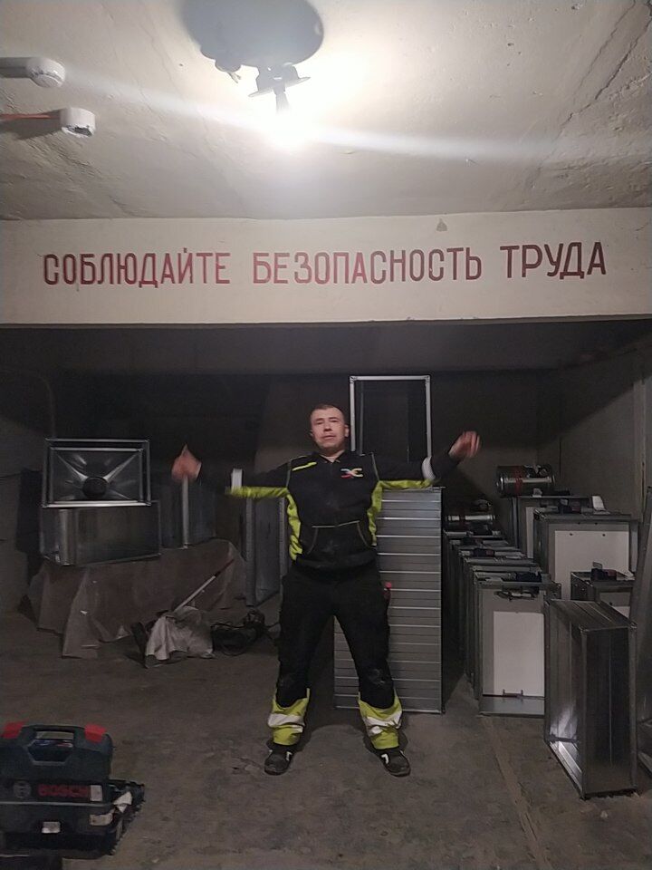  47453548  Arturs, 36 ,    
