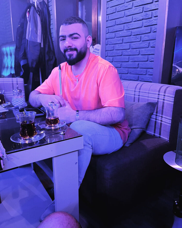  45538478  Mustafa, 29 ,    
