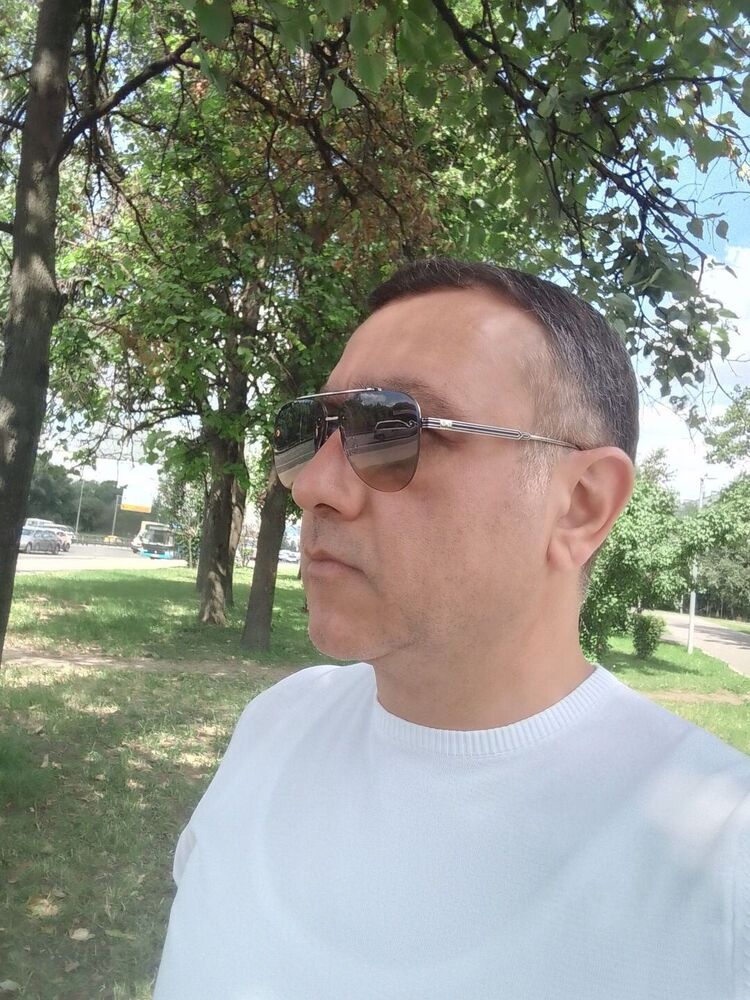  49885608  , 43 ,    