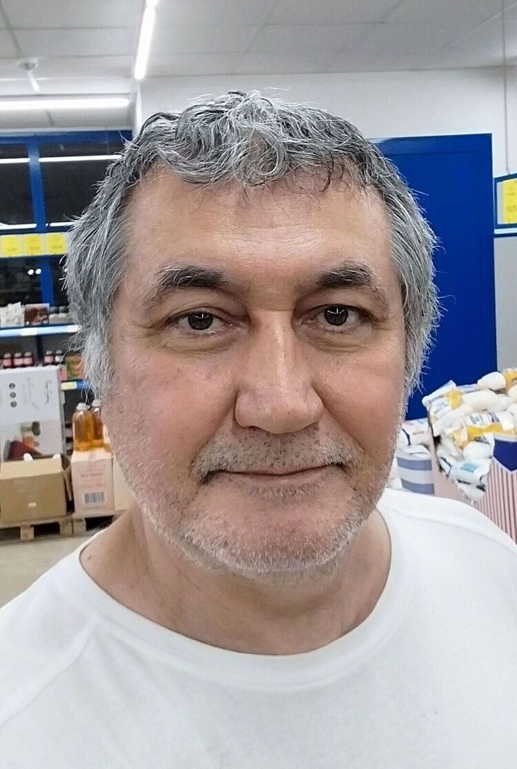  45012968  Hakan, 44 ,    Alanya