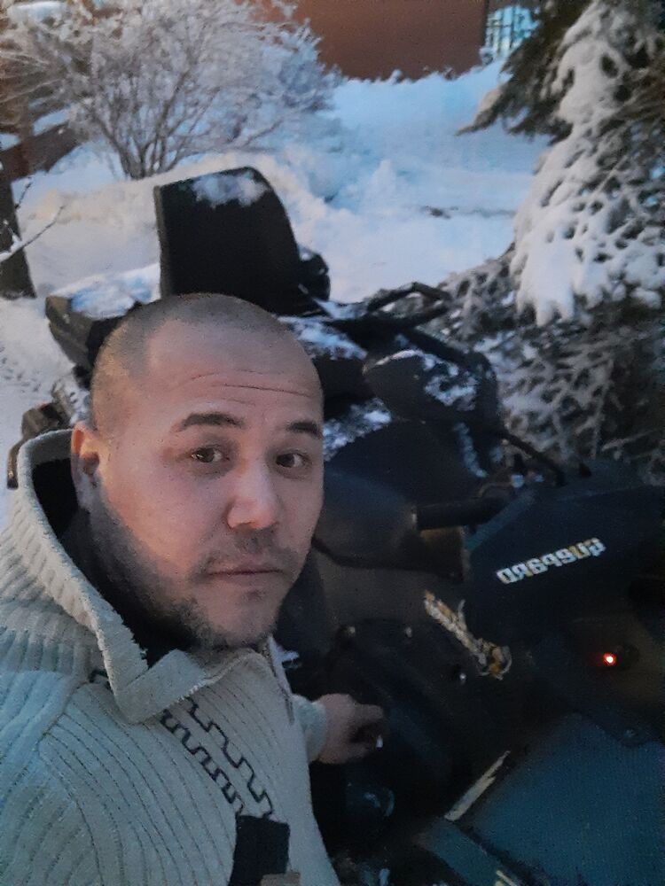   ,   Baxrom, 44 ,   c 
