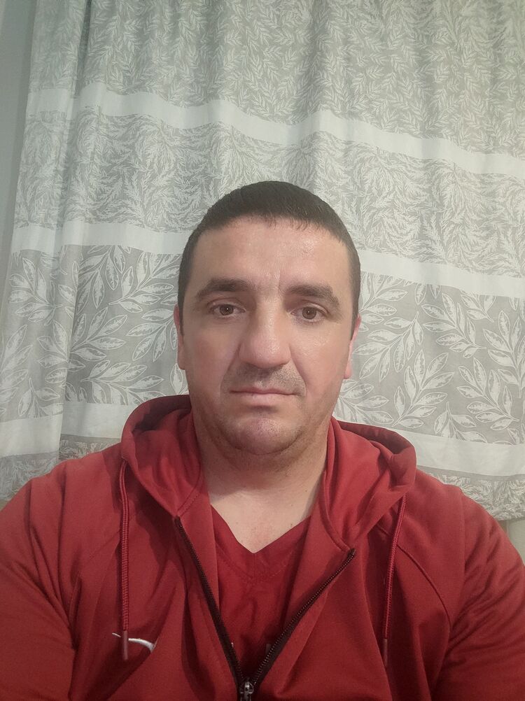  48252888  , 42 ,    