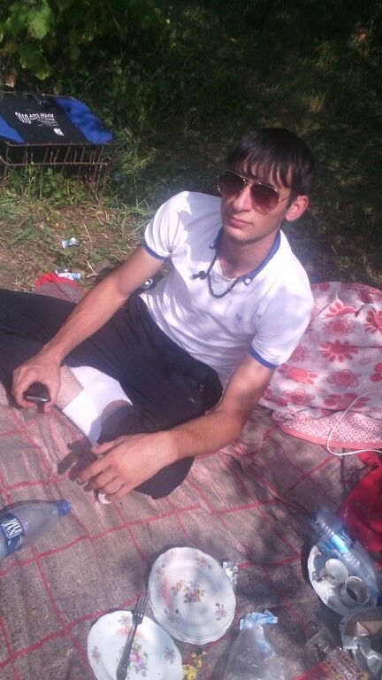  5881038  KAVKAZ, 35 ,    
