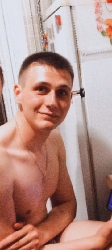  ,   Ilya, 28 ,   ,   