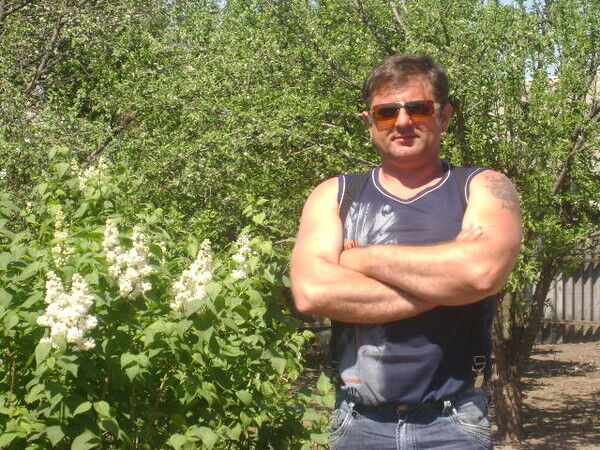  ,   Neangel, 53 ,  