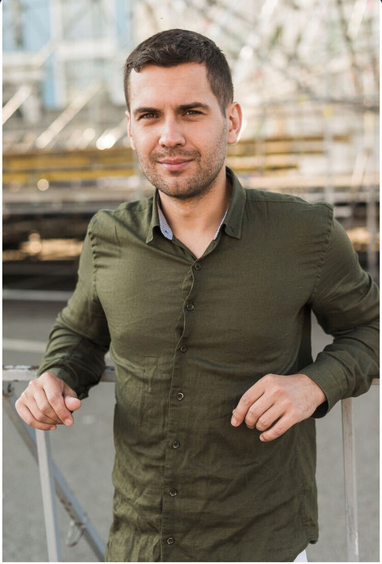 ���� 37932278 ������� ����, 42 ����, ���� ���������� � ������