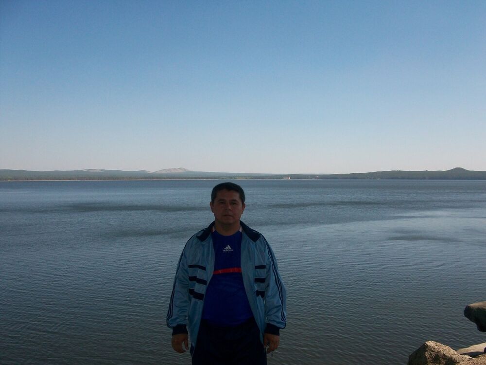  4368468  Erik, 52 ,    