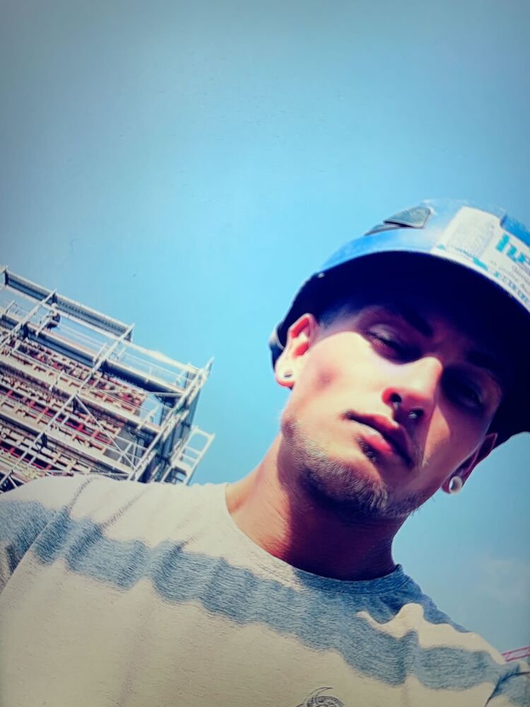  ,   Alexander, 28 ,   ,   