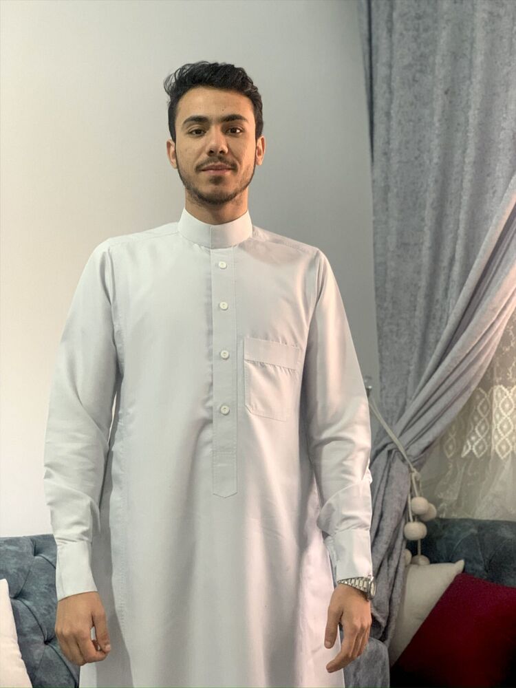  42301528  Ahmed, 26 ,    