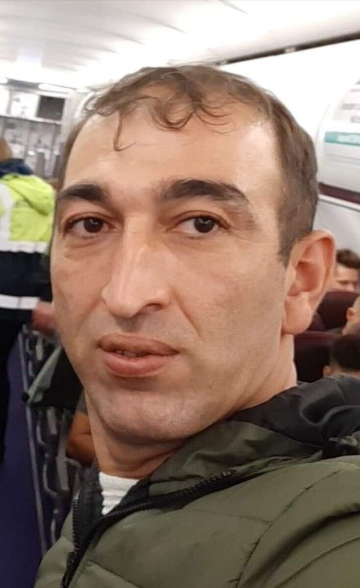  19002878  Gruzin, 40 ,    