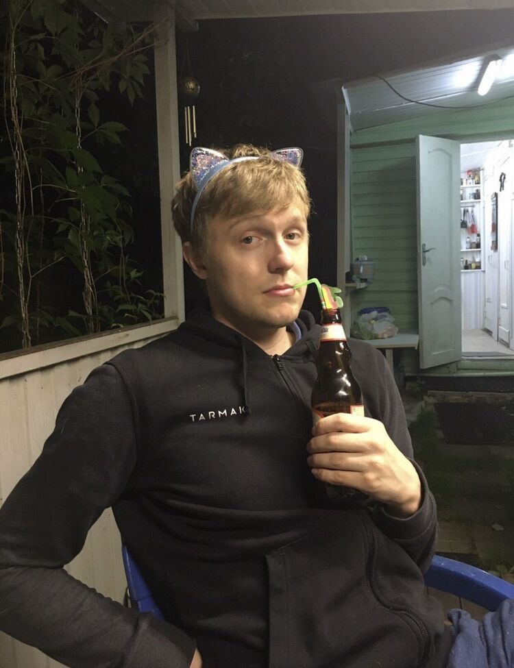  29950518  Mike, 33 ,    