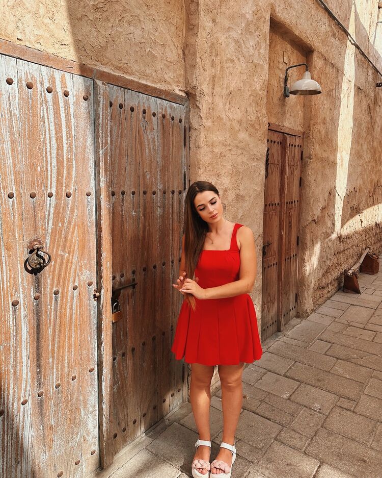  ,   Victoria, 23 ,   ,   