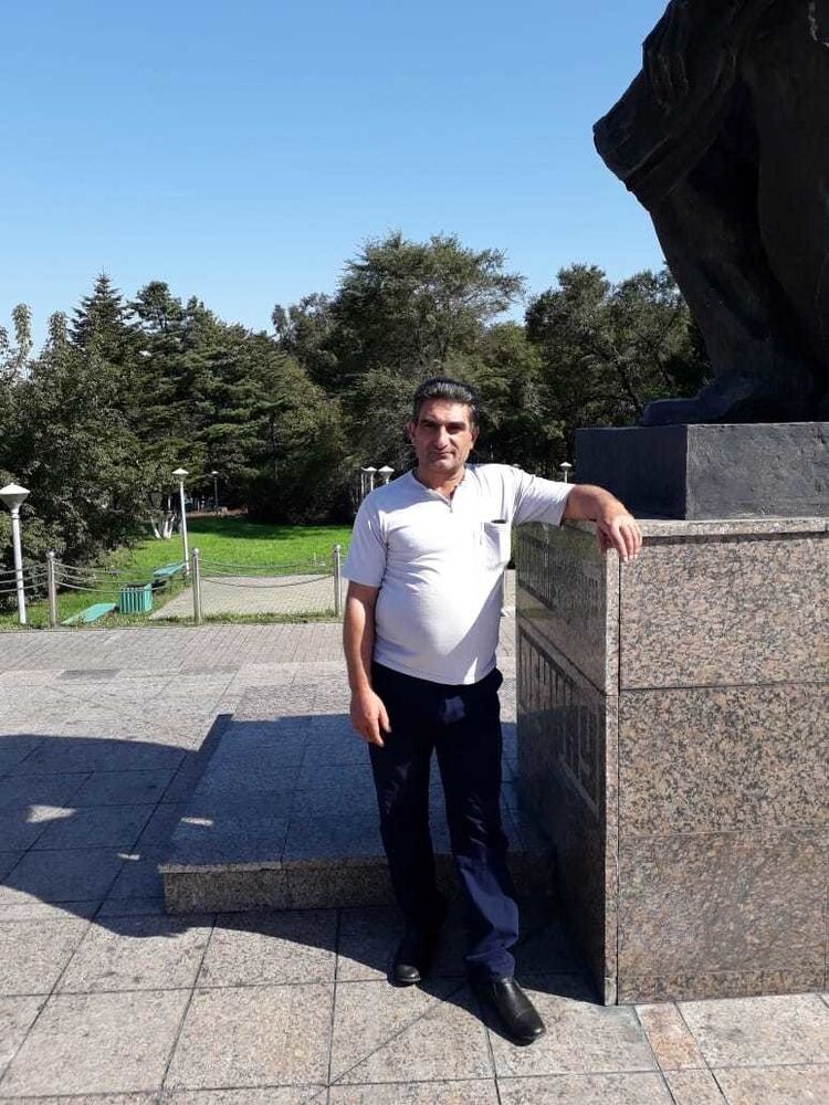  ,   Vardan, 52 ,   ,   , c 