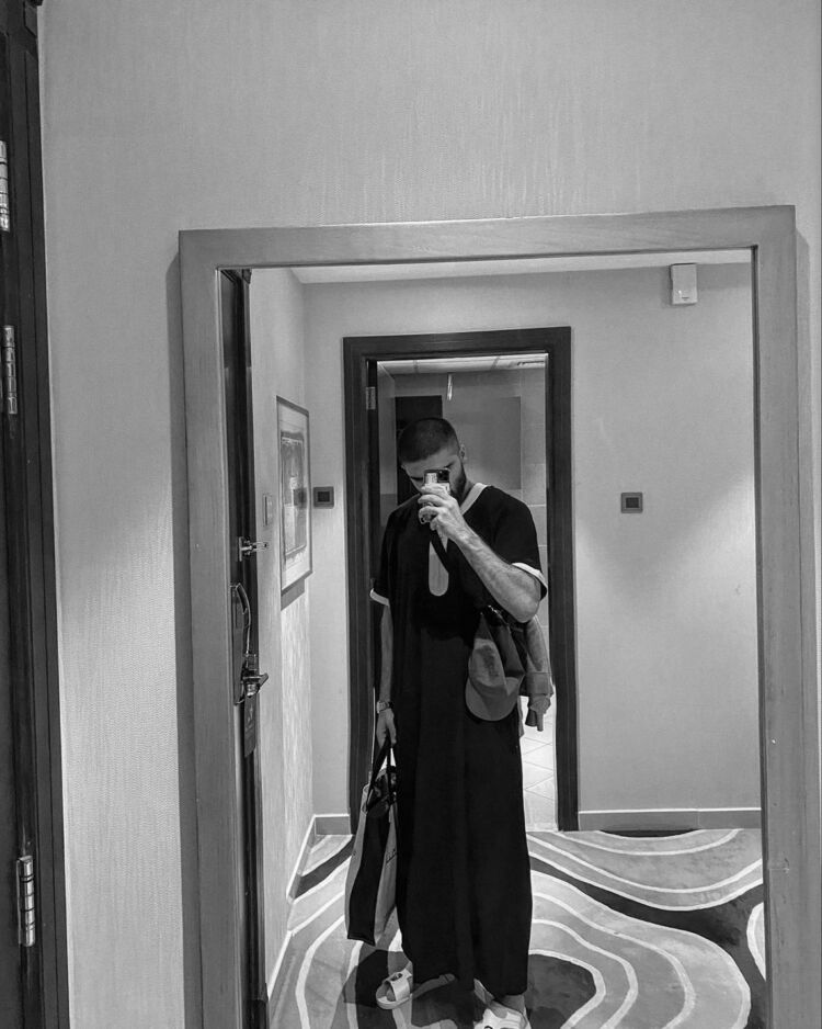 ���� 37871368 ����� Azam, 24 ����, ���� ���������� � �������