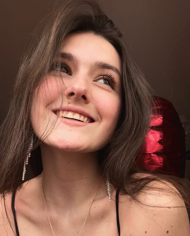  53782758  , 21 ,    