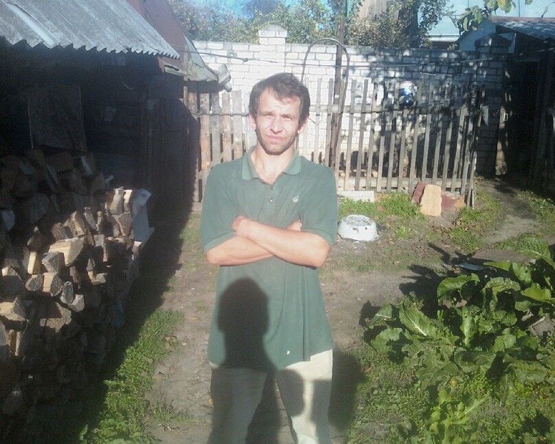  4683878  , 41 ,    