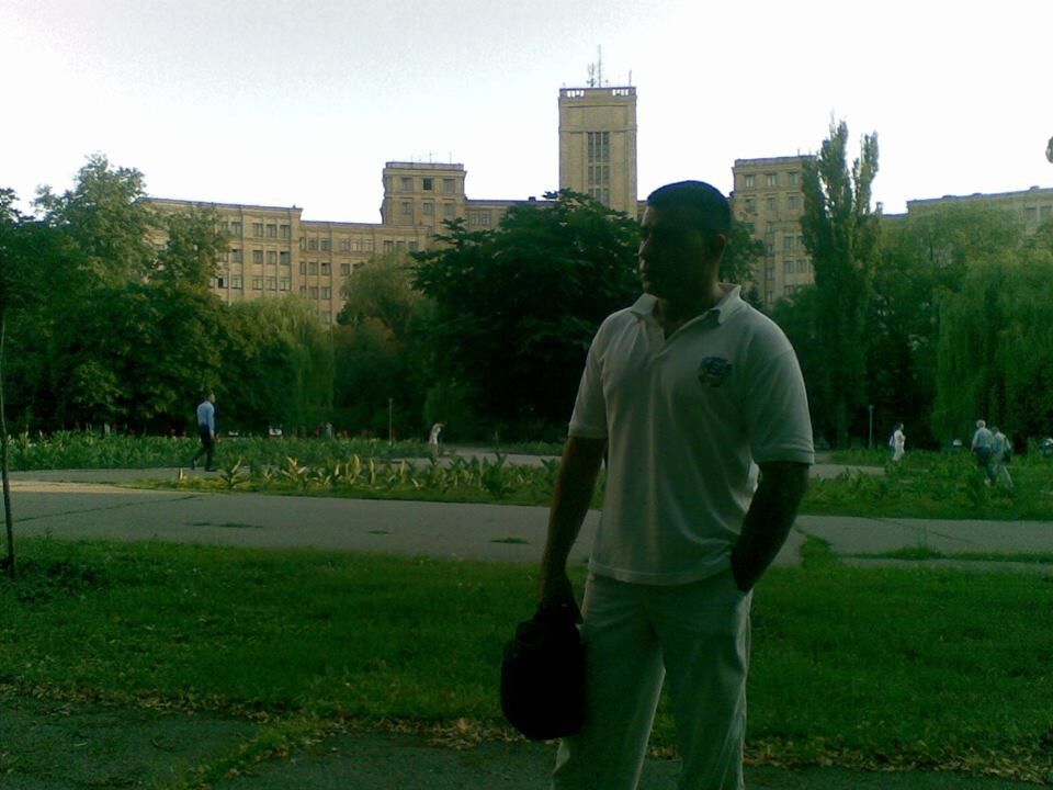  ,   Rauf, 49 ,   ,   , c 
