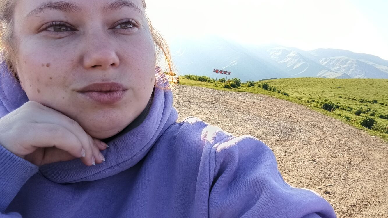   ,   Anastasia, 27 ,   