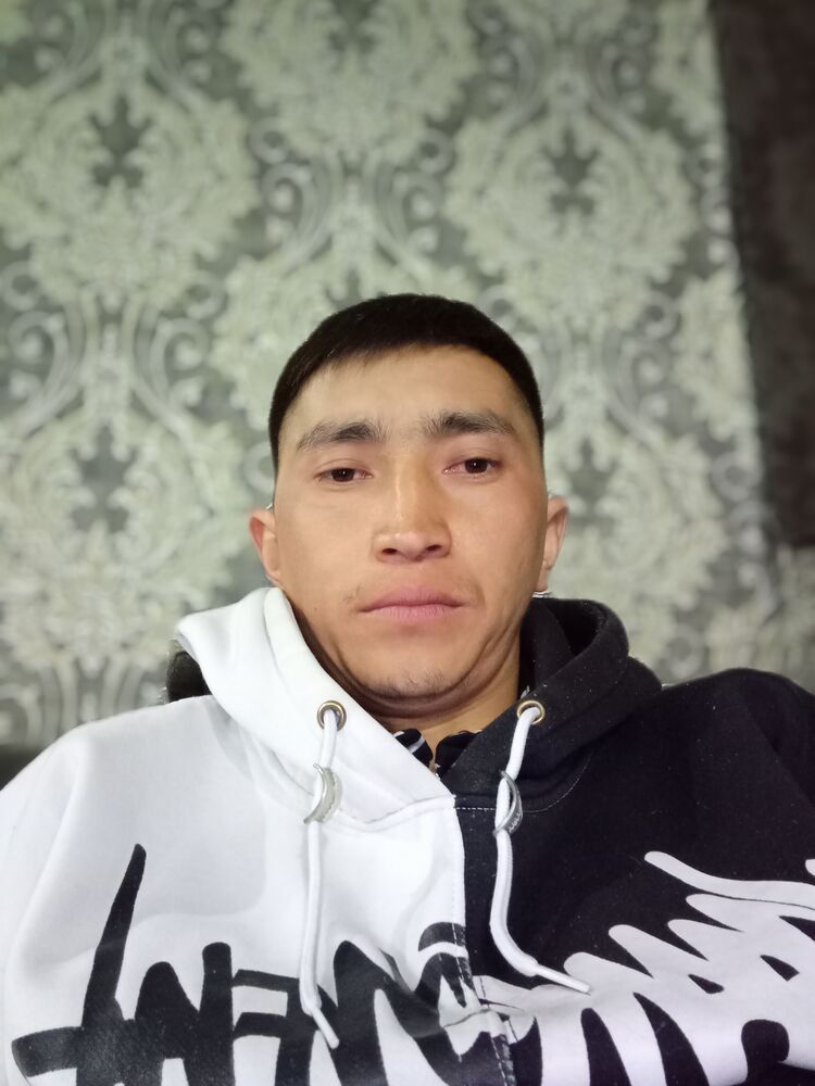  22732548  , 32 ,    