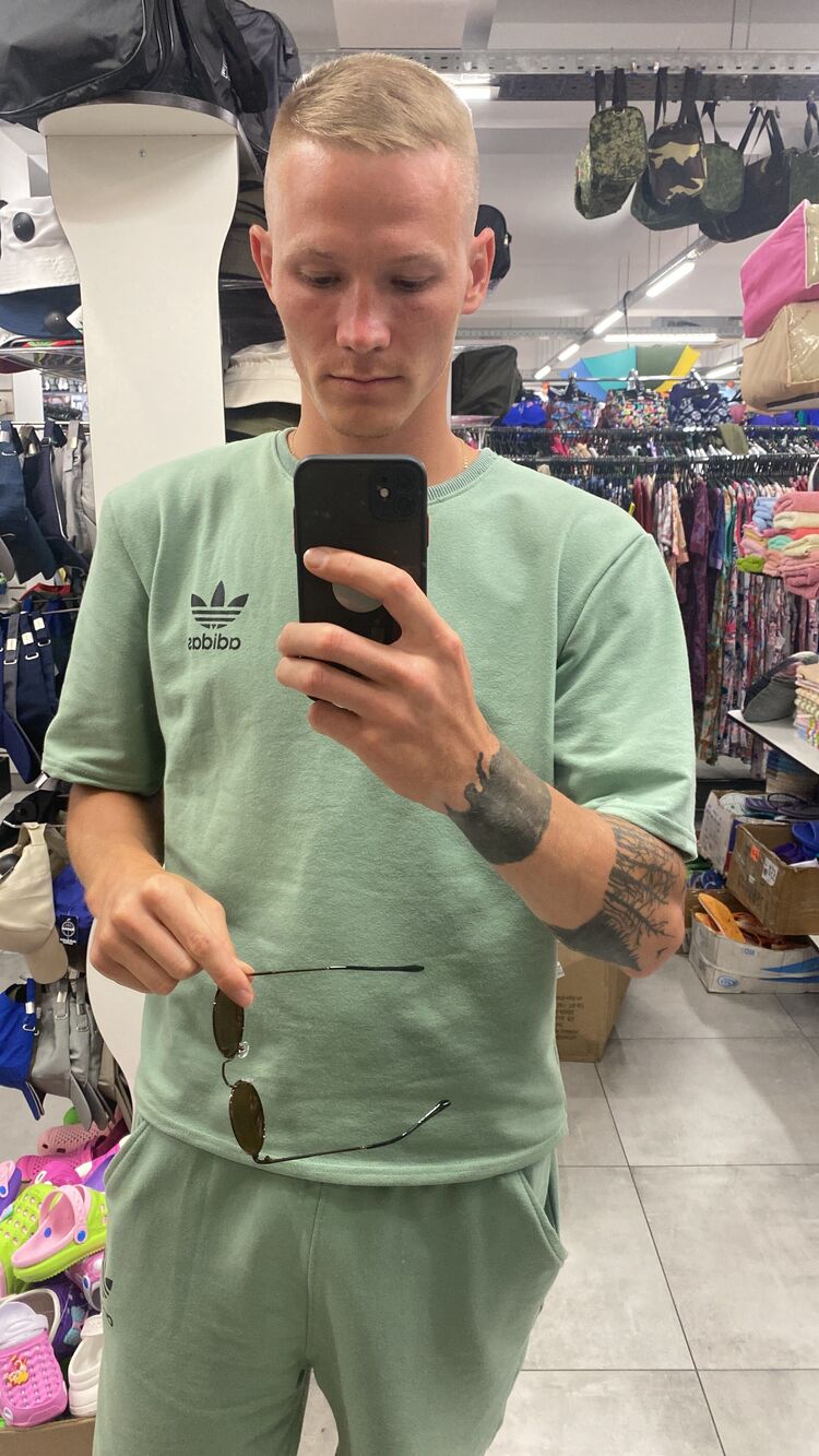  ,   , 28 ,   , 