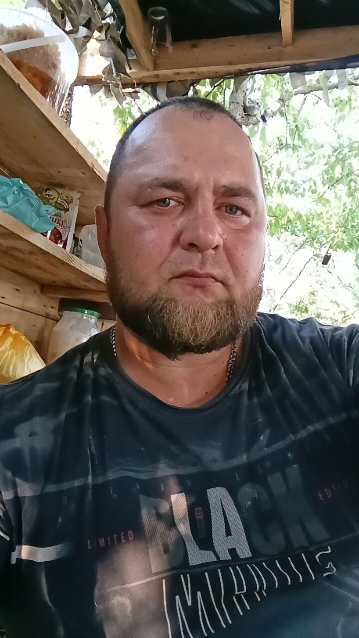  44779228  Alan, 37 ,    
