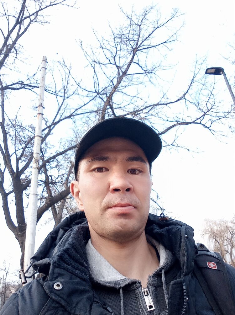  ,   Samat, 40 ,   ,   