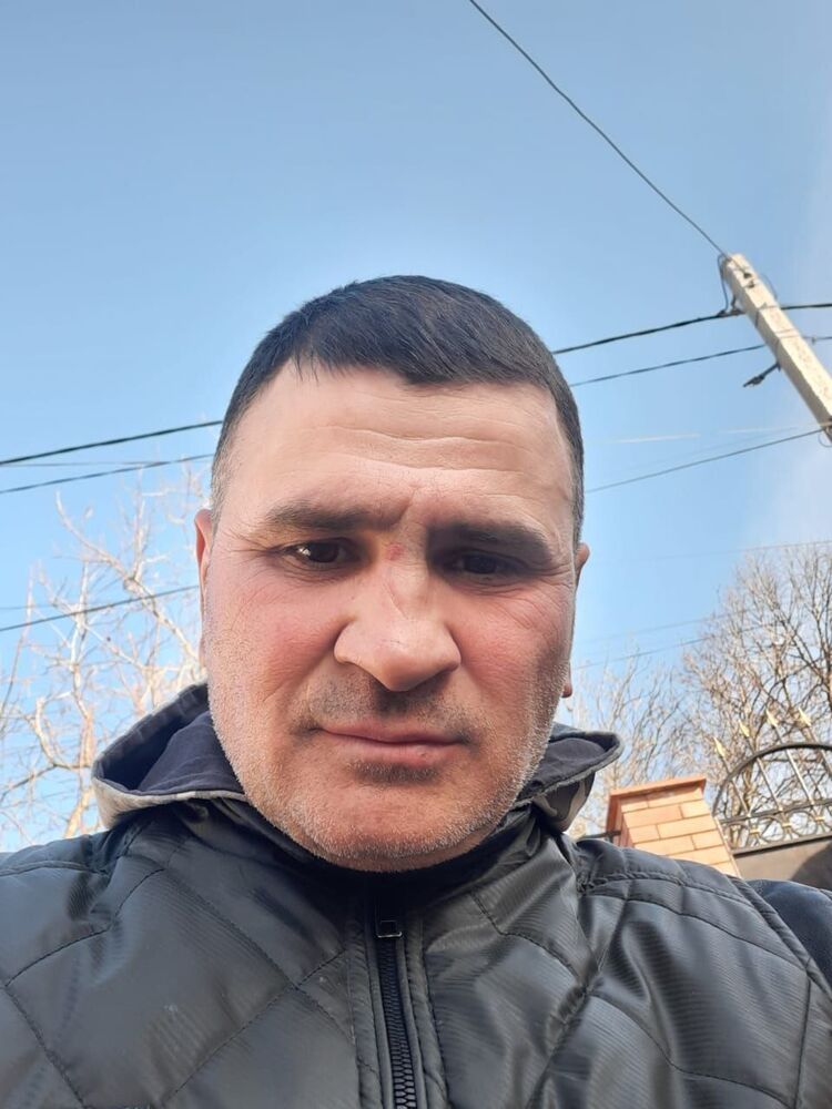  46179088  , 49 ,    