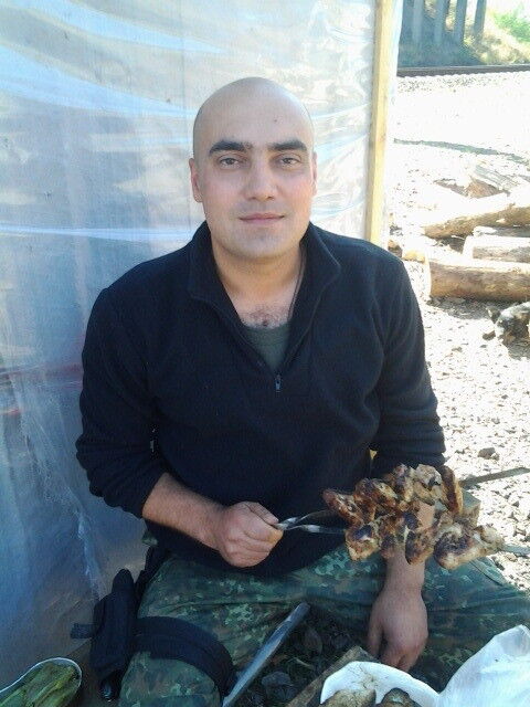  ,   Nik, 42 ,   ,   , c 