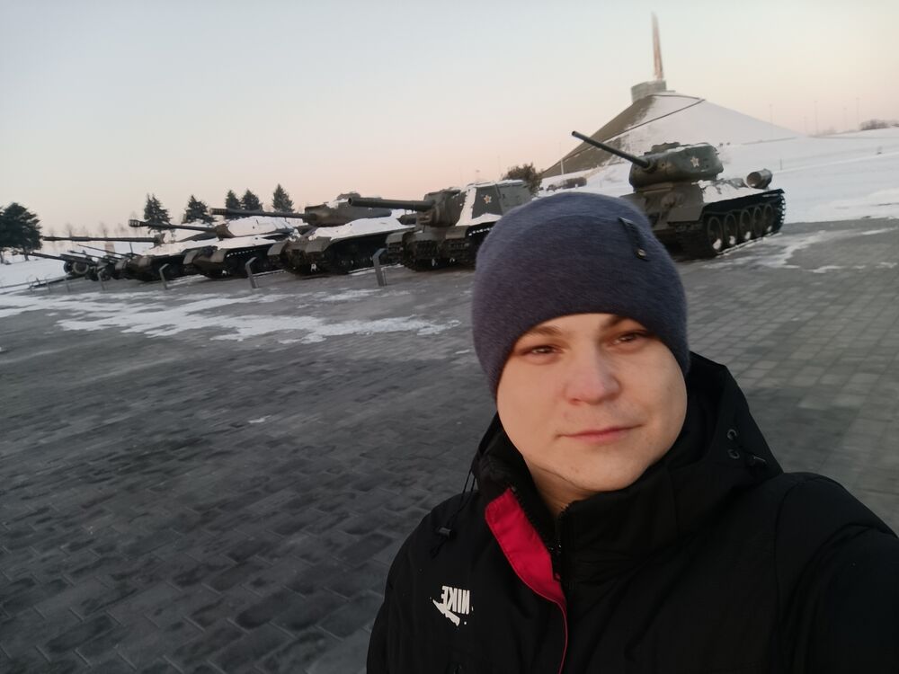  49726478  Sasha, 31 ,    