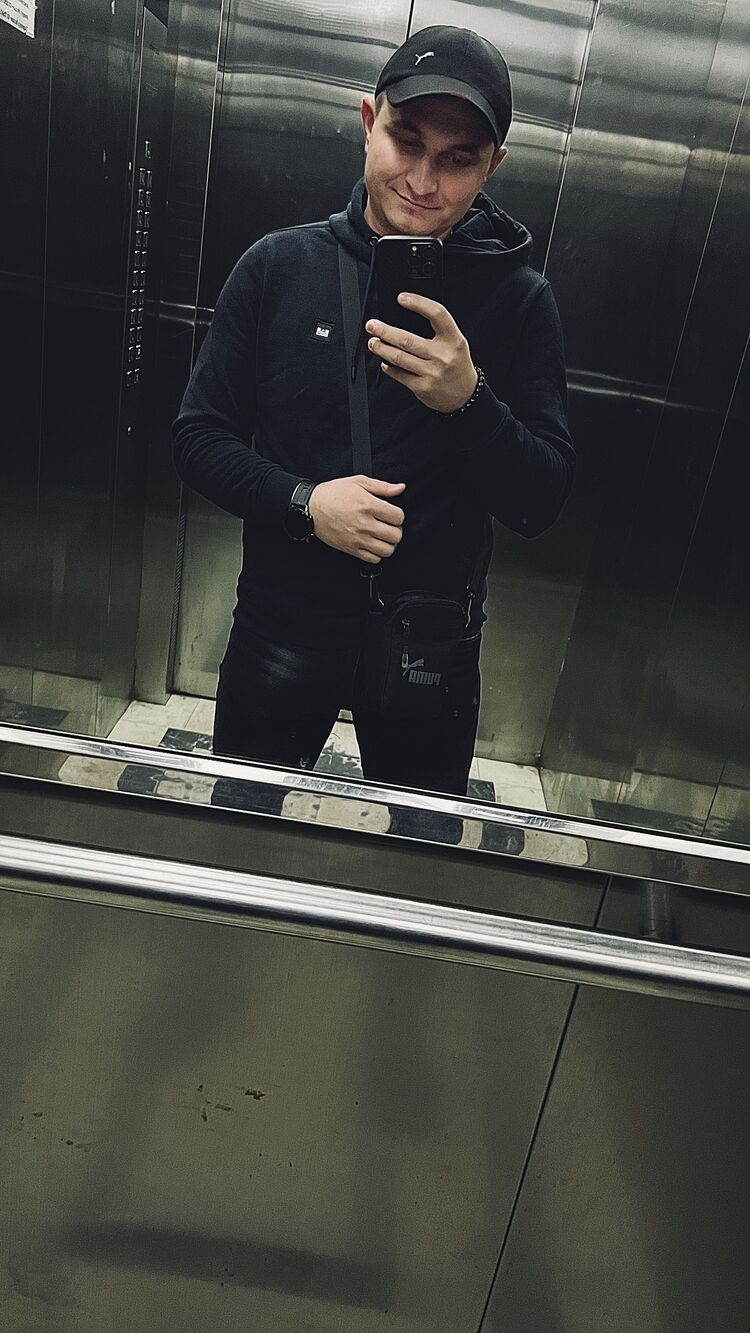  41453028  , 28 ,    
