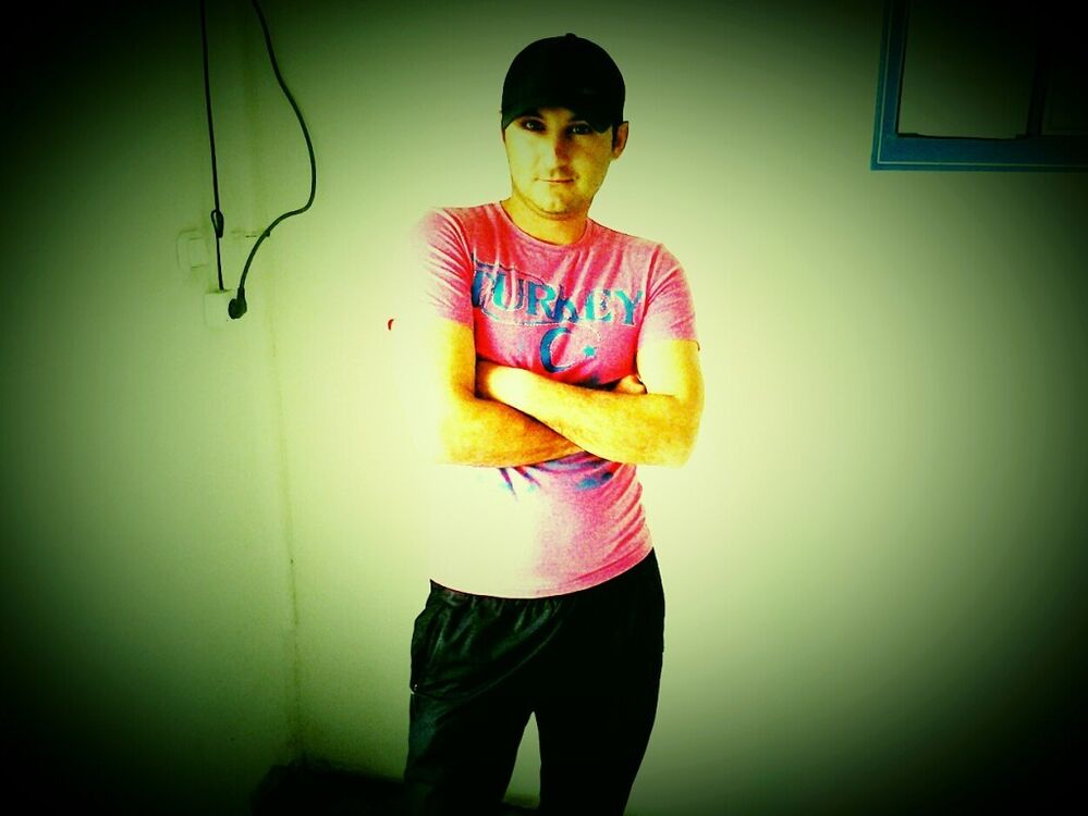  ,   AKROM, 38 ,   