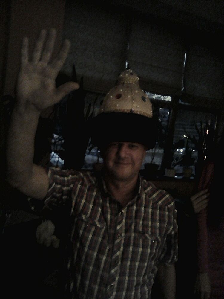  18845068  , 61 ,    -