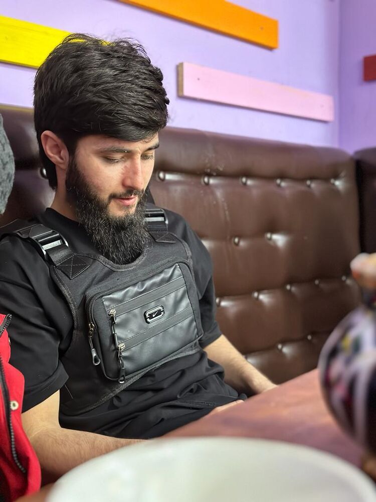  ,   Makhaj, 23 ,   ,   
