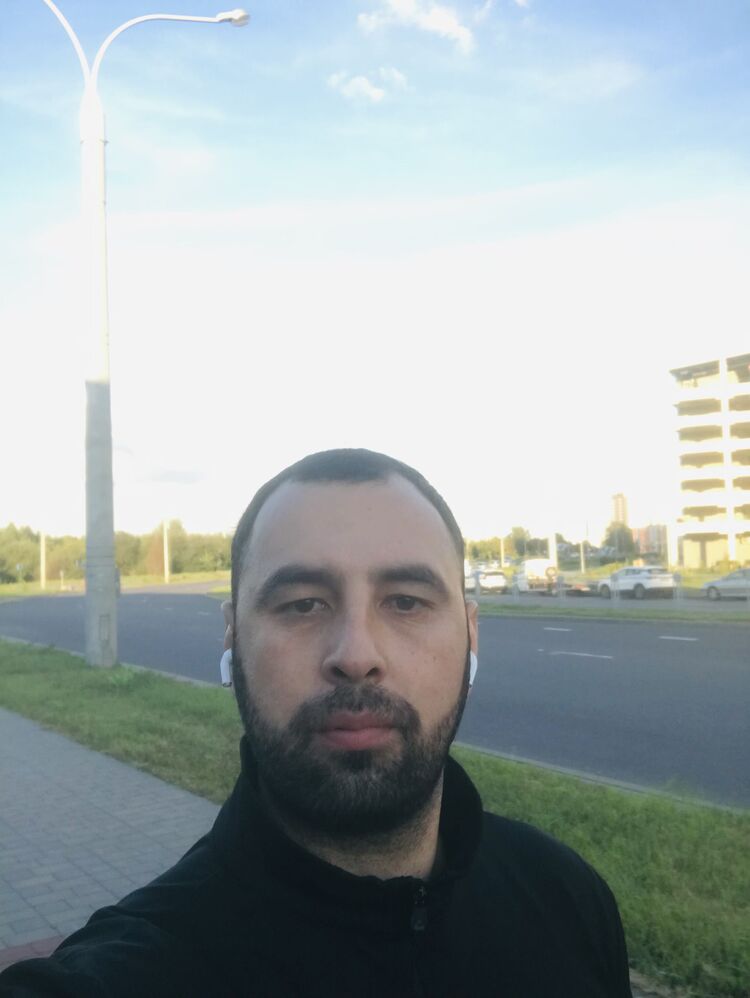  53213738  Serdar, 32 ,    