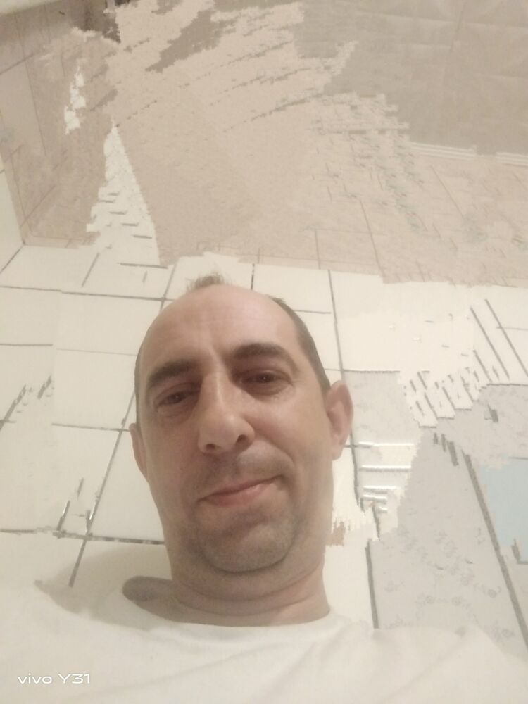  --,   Viktor, 45 ,   ,   