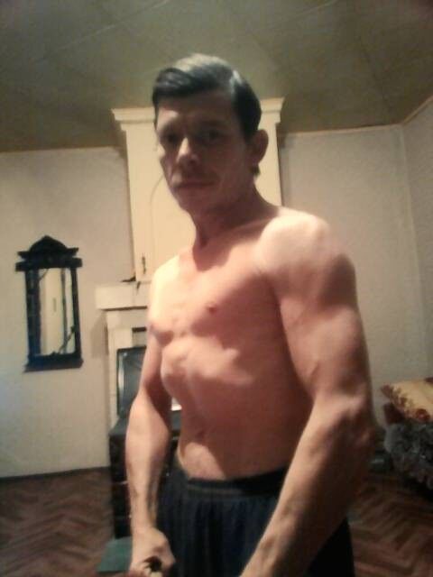  8671678  Piligrim, 47 ,    