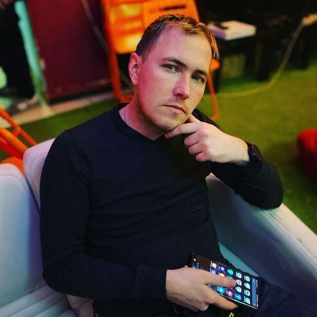  ,   Anton, 35 ,   ,   