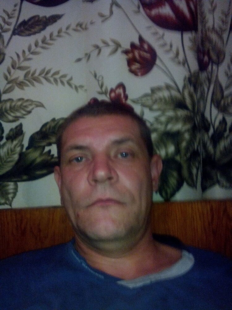  8353878  Igor, 46 ,    