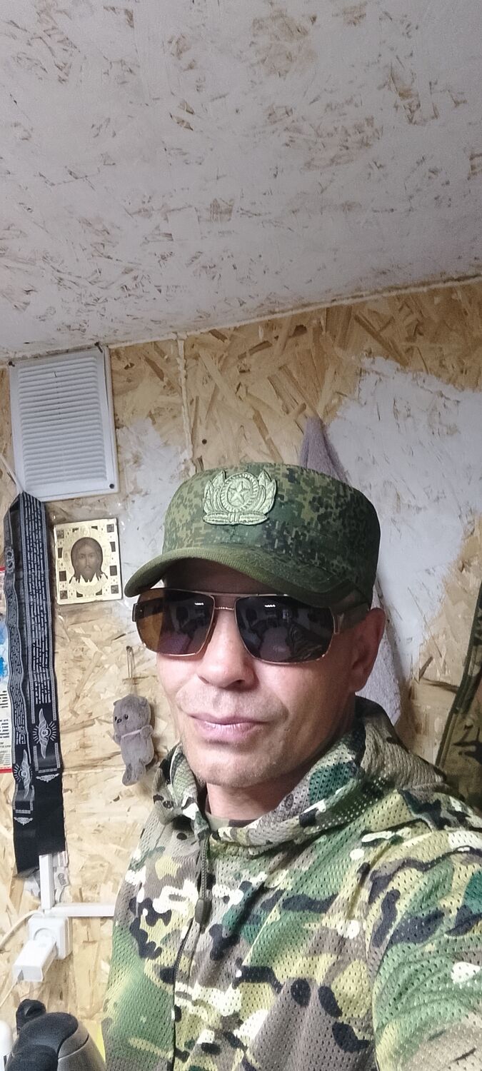  51562818  , 43 ,    --