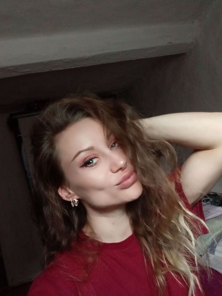  38440888  , 32 ,    