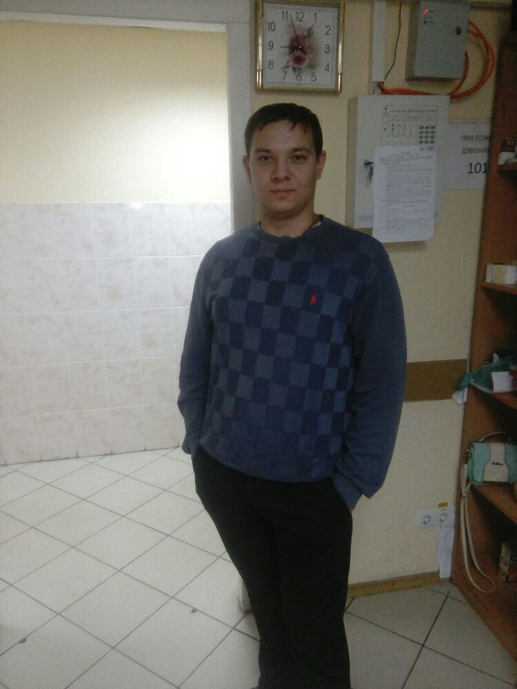  18689418  , 32 ,     