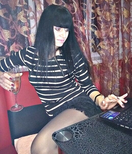  43239348  Valentina, 41 ,    --