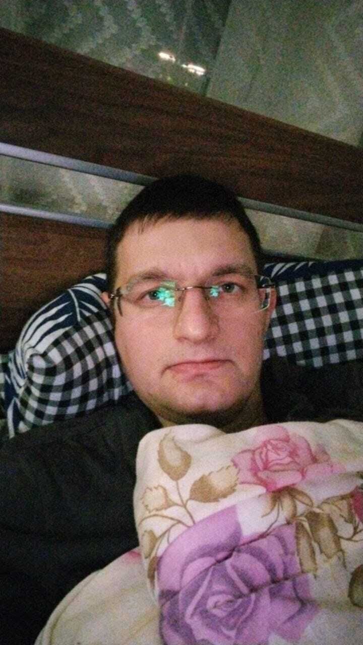  43274518  , 37 ,    