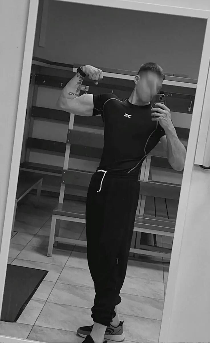  46971358  , 26 ,    
