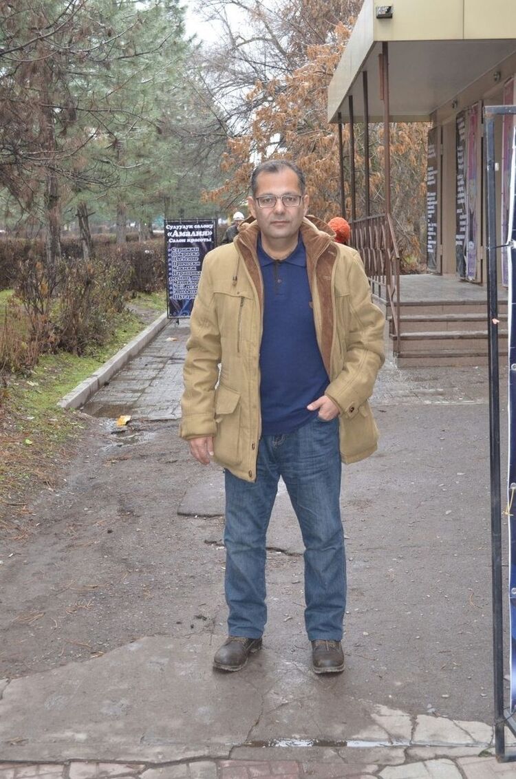  -,   , 52 ,  