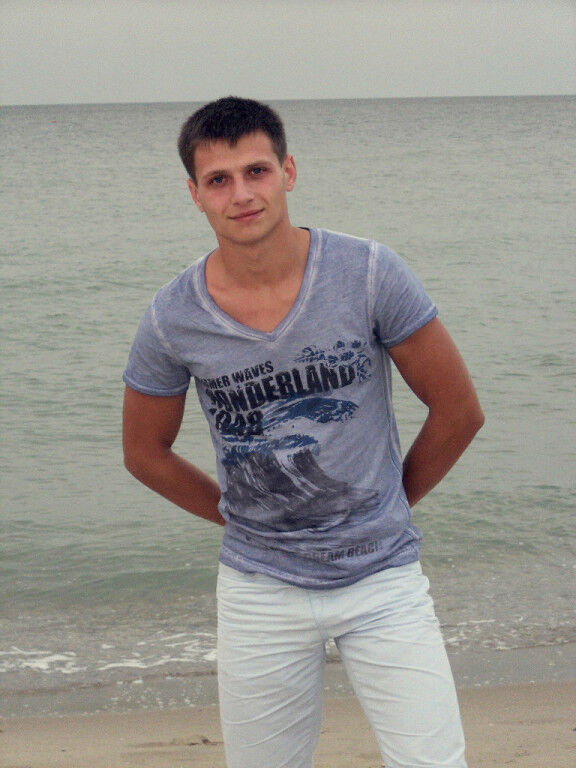  5677298  Xxl26, 37 ,    